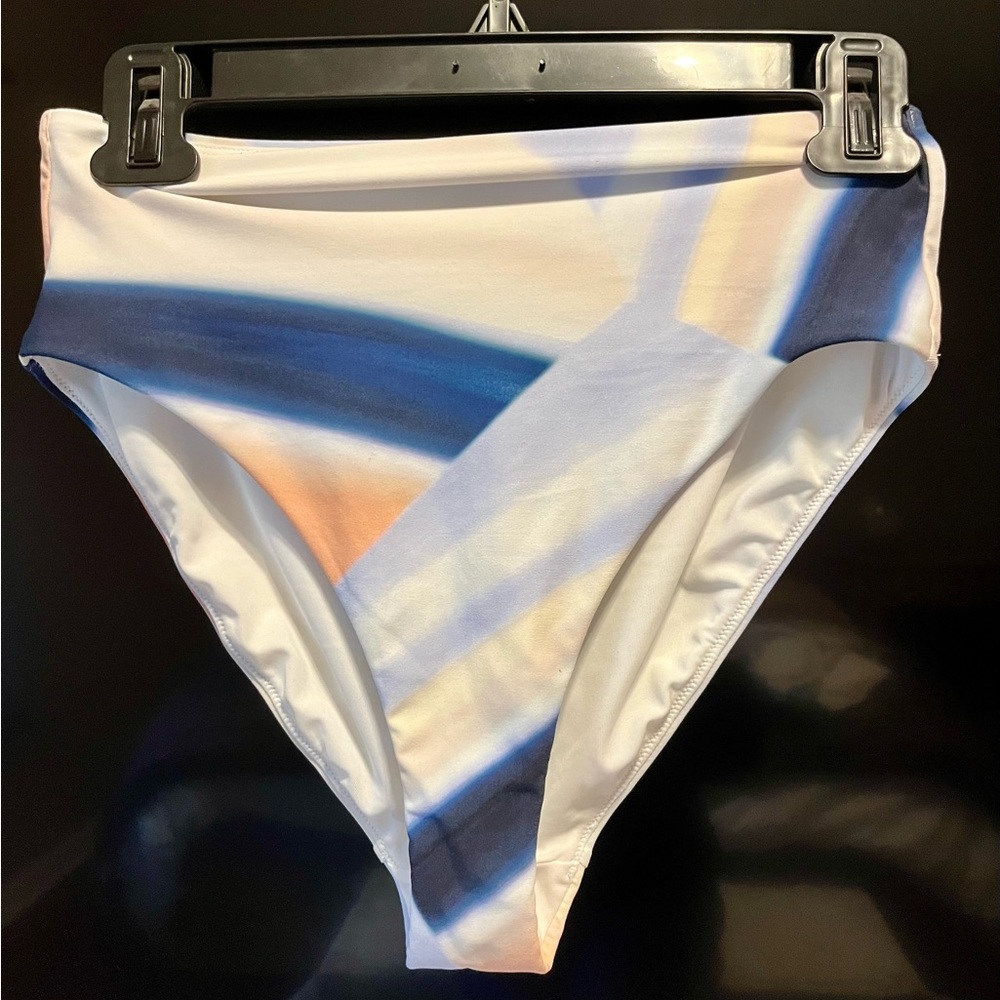 NWOT-CALIA Carrie Underwood high cut bikini bottom size Small